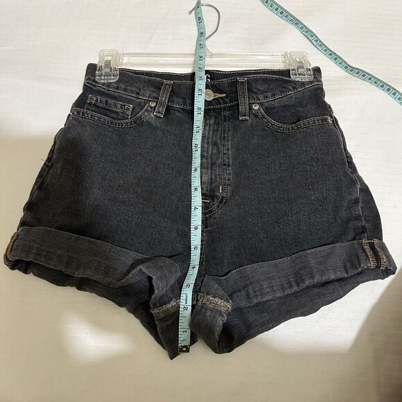 BDG URBAN OUTFITTERS FADED BLACK DENIM HIGH RISE MOM JEAN SHORTS SIZE 26 STRETCH - Picture 4 of 7